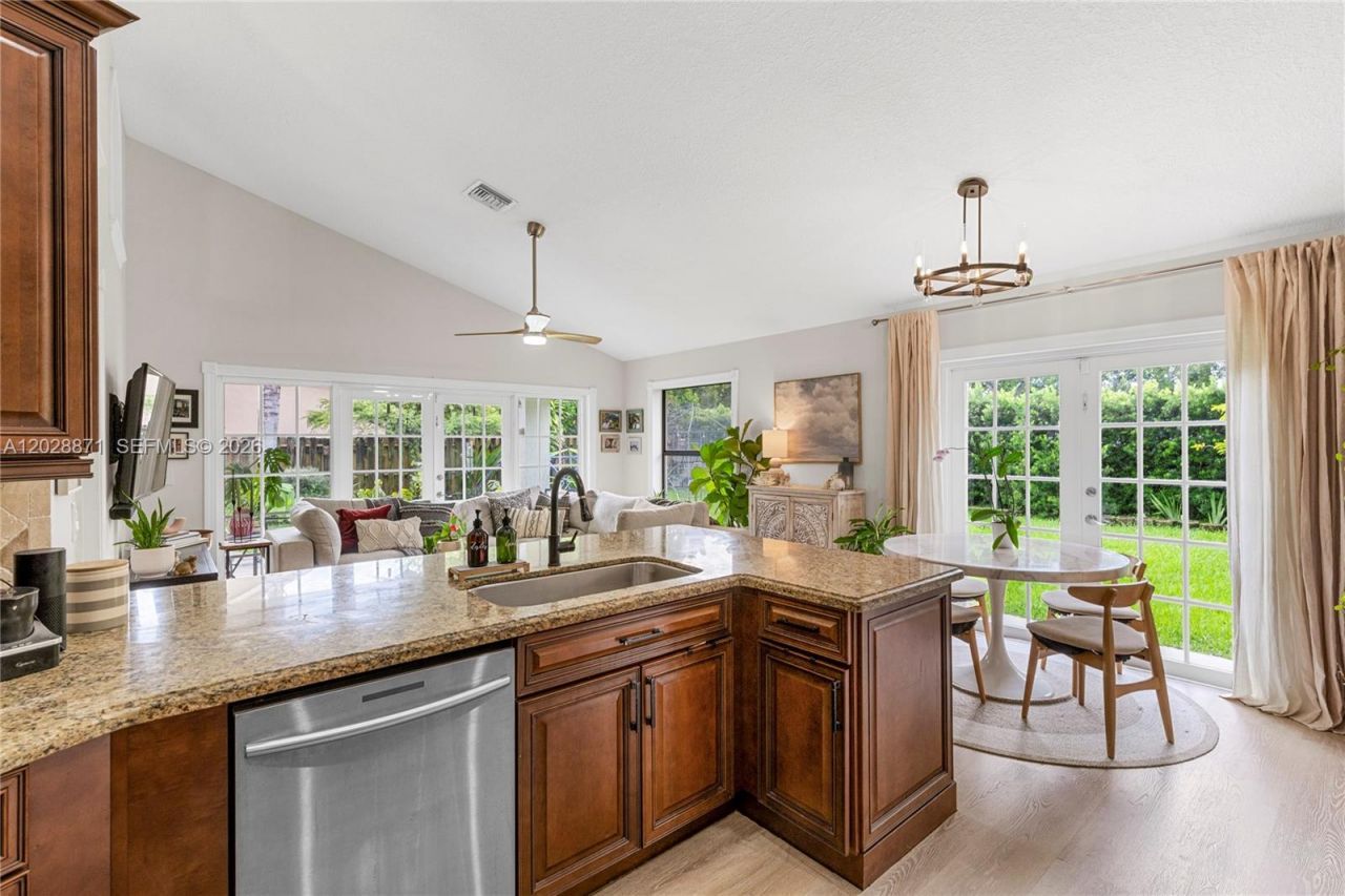 10900 NW 18th Ct , Plantation, FL 33322 Photo