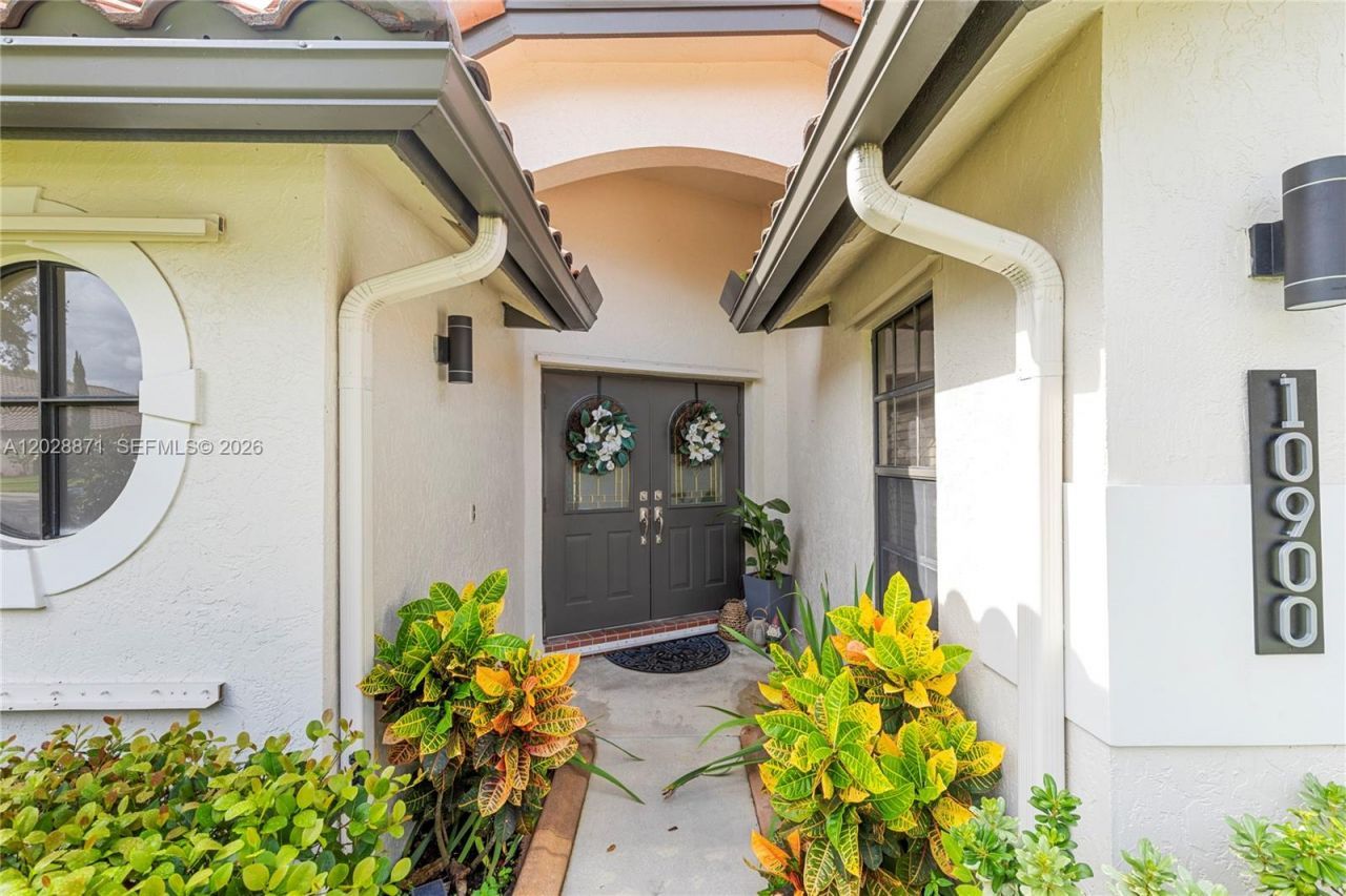 10900 NW 18th Ct , Plantation, FL 33322 Photo