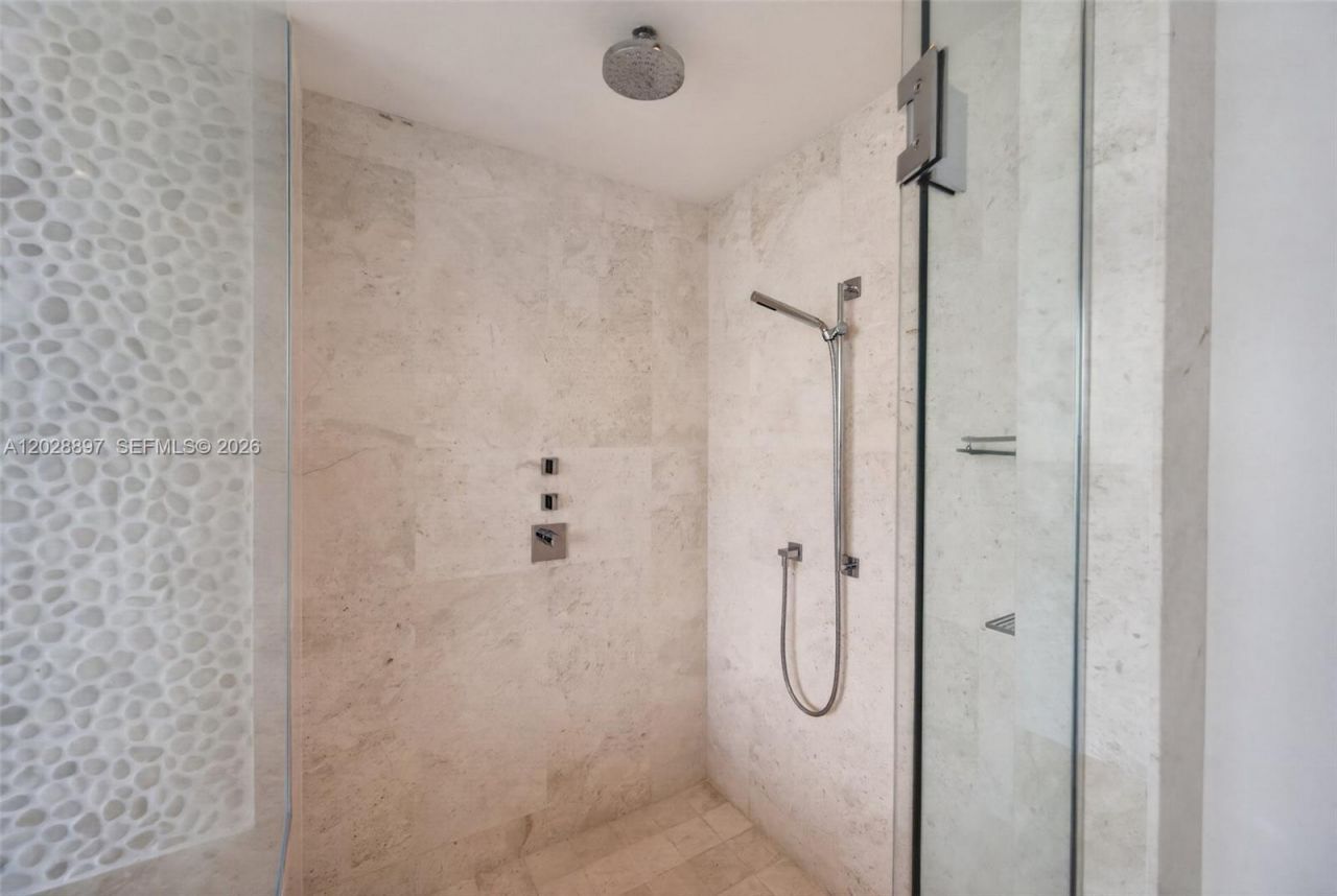 17121 Collins Ave, Unit 2601, Sunny Isles Beach, FL 33160 Photo