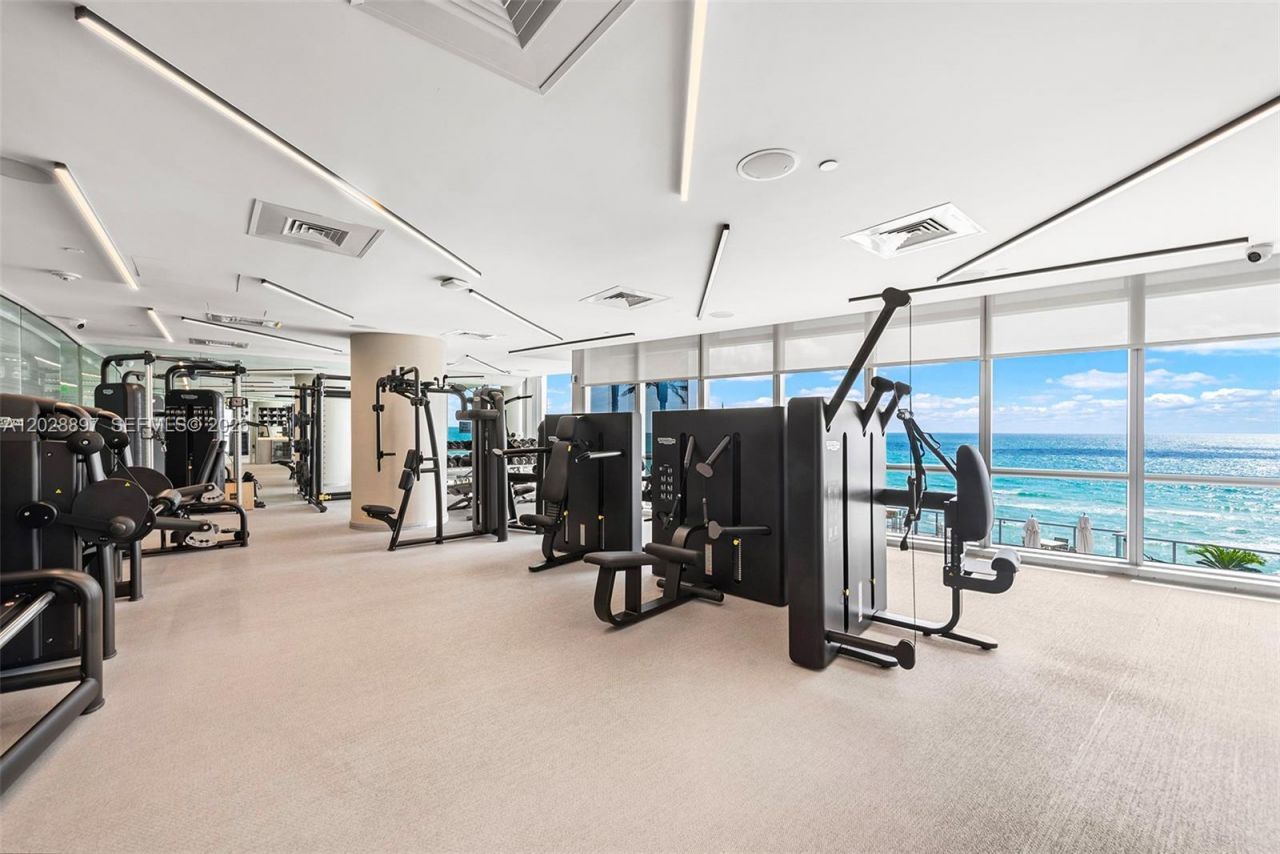 17121 Collins Ave, Unit 2601, Sunny Isles Beach, FL 33160 Photo