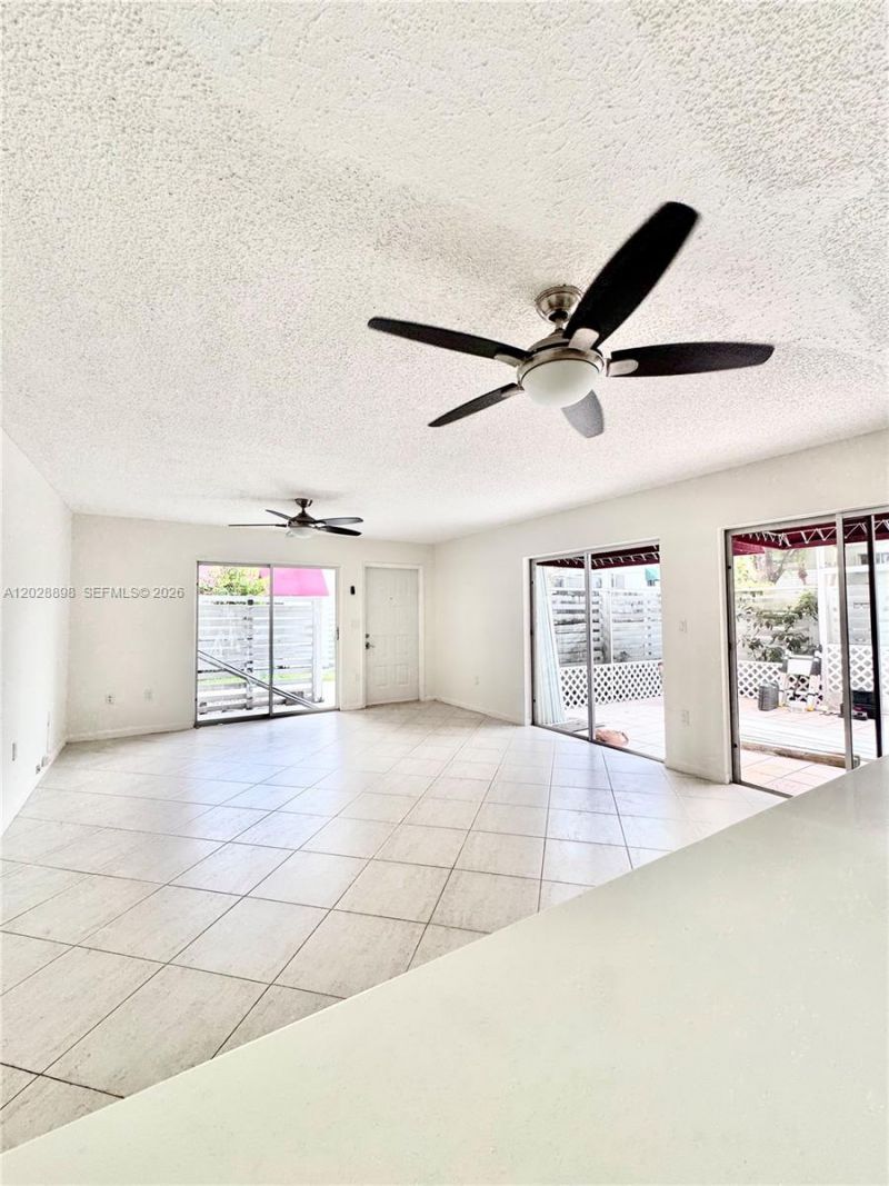 535 NW 98th Ave , Plantation, FL 33324 Photo