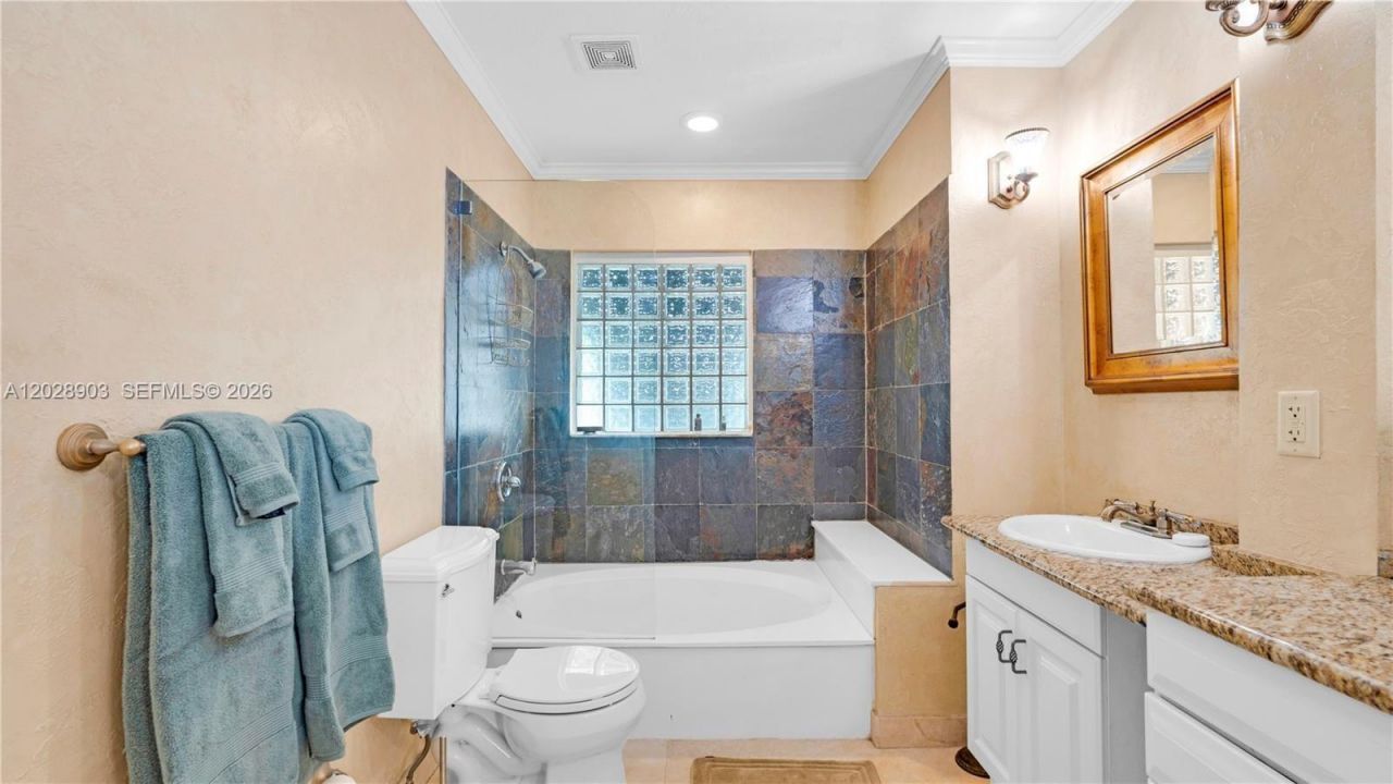 623 NE 17th Way , Fort Lauderdale, FL 33304 Photo