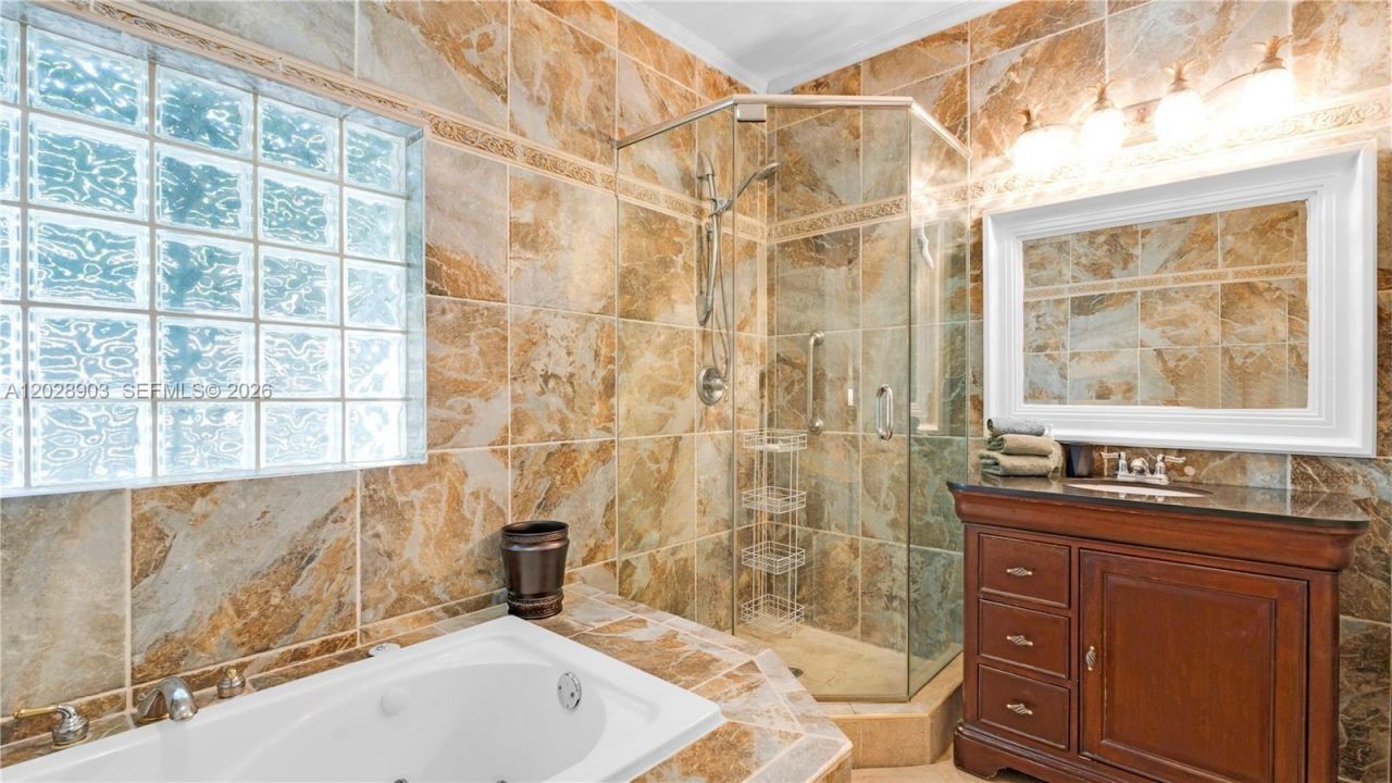 623 NE 17th Way , Fort Lauderdale, FL 33304 Photo