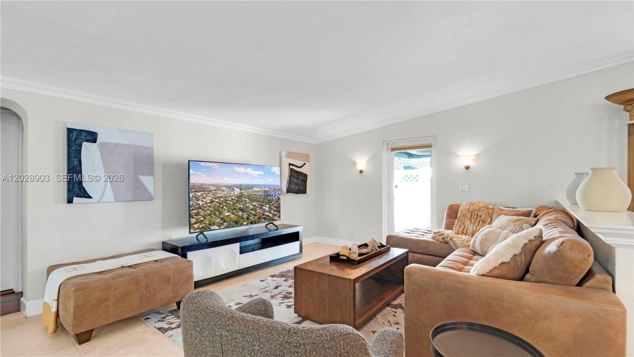 623 NE 17th Way , Fort Lauderdale, FL 33304 Photo