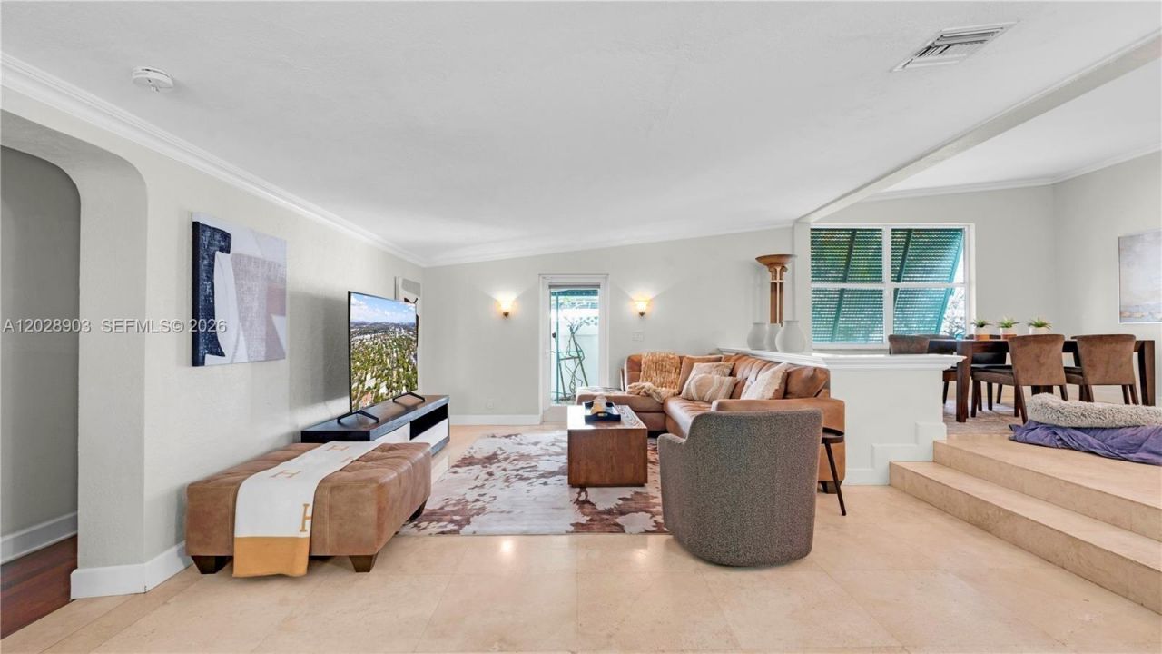 623 NE 17th Way , Fort Lauderdale, FL 33304 Photo