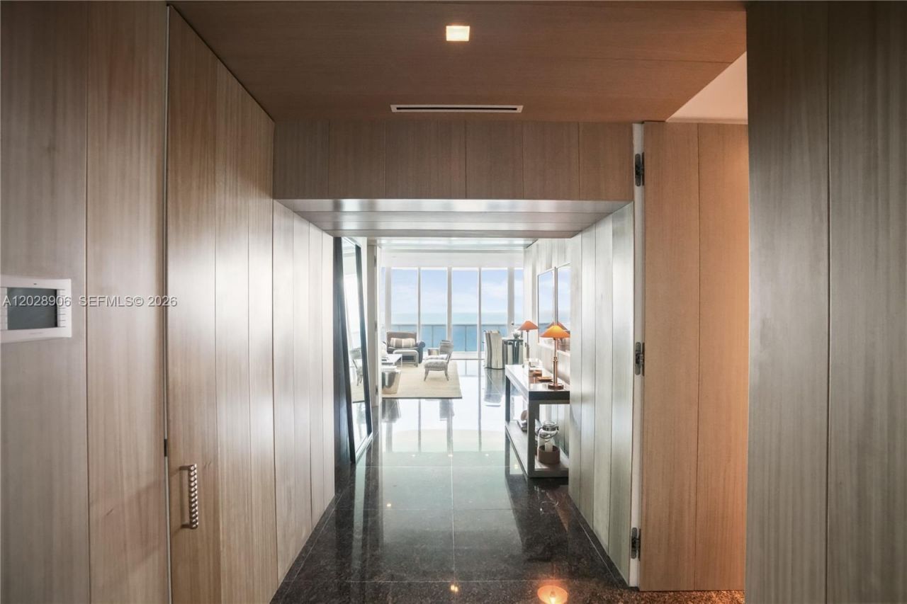 15811 Collins Ave , Unit 2601, Sunny Isles Beach, FL 33160 Photo