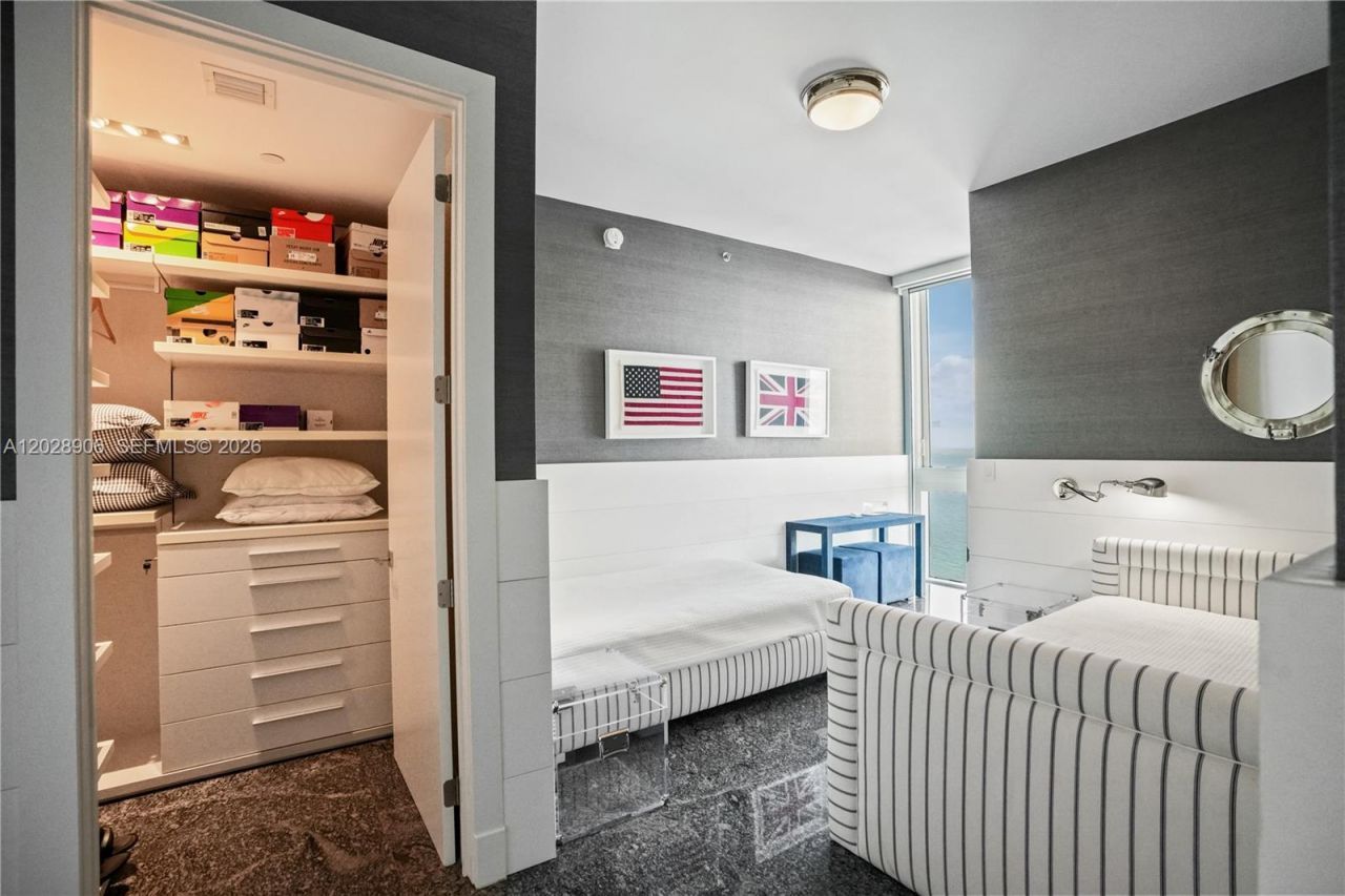 15811 Collins Ave , Unit 2601, Sunny Isles Beach, FL 33160 Photo
