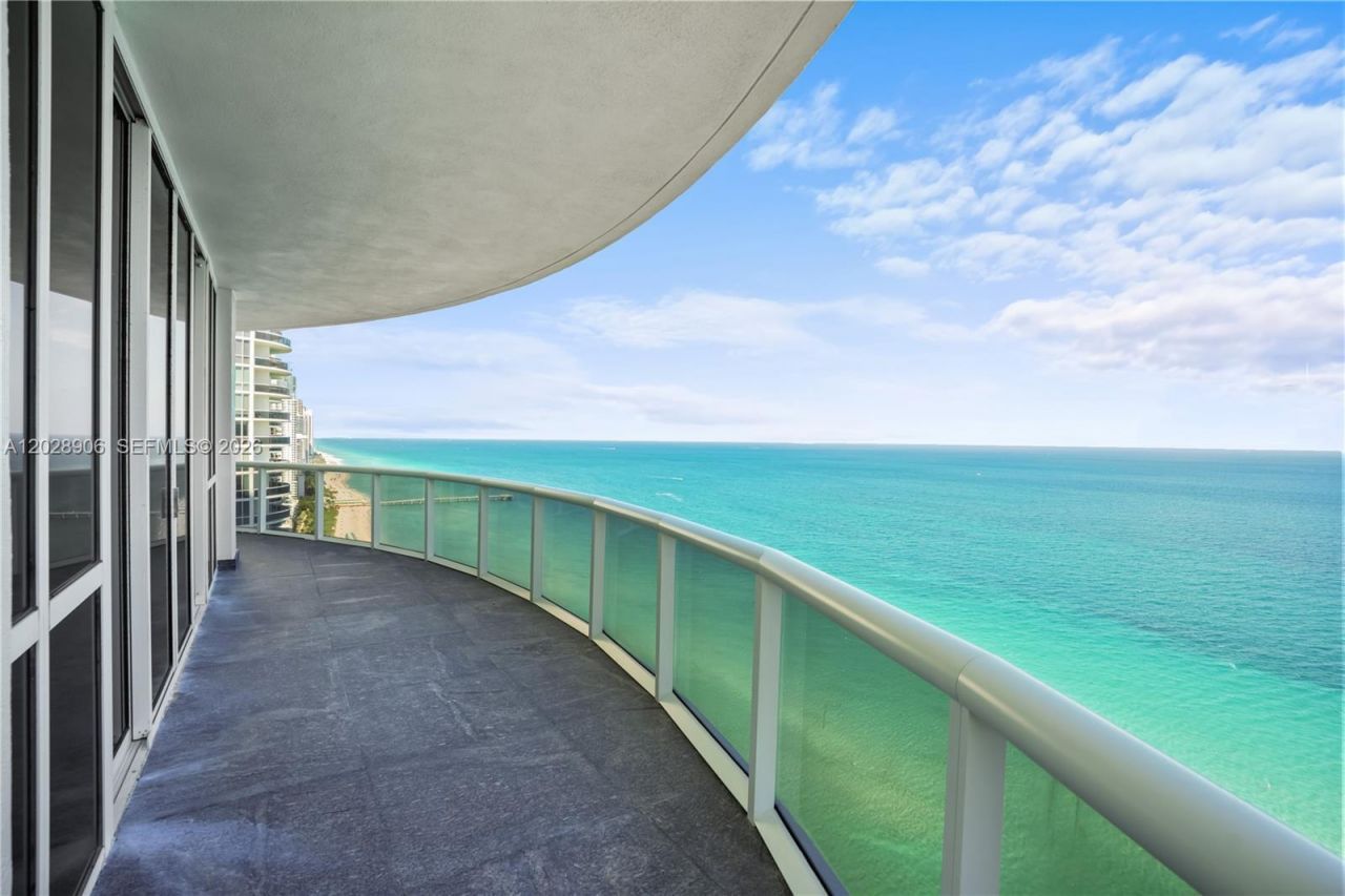 15811 Collins Ave , Unit 2601, Sunny Isles Beach, FL 33160 Photo