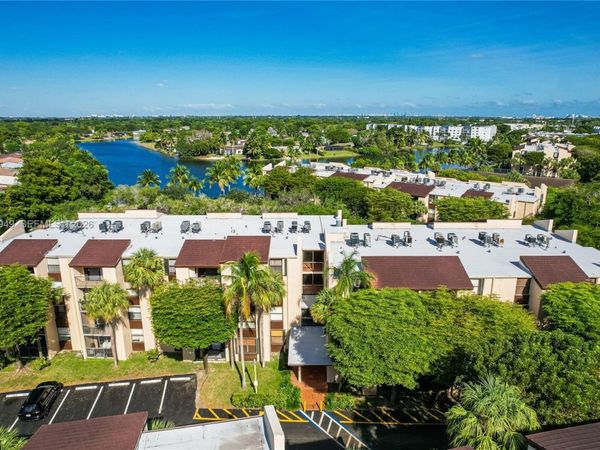 14501 N Kendall Dr, Unit 212H, Miami, FL 33186