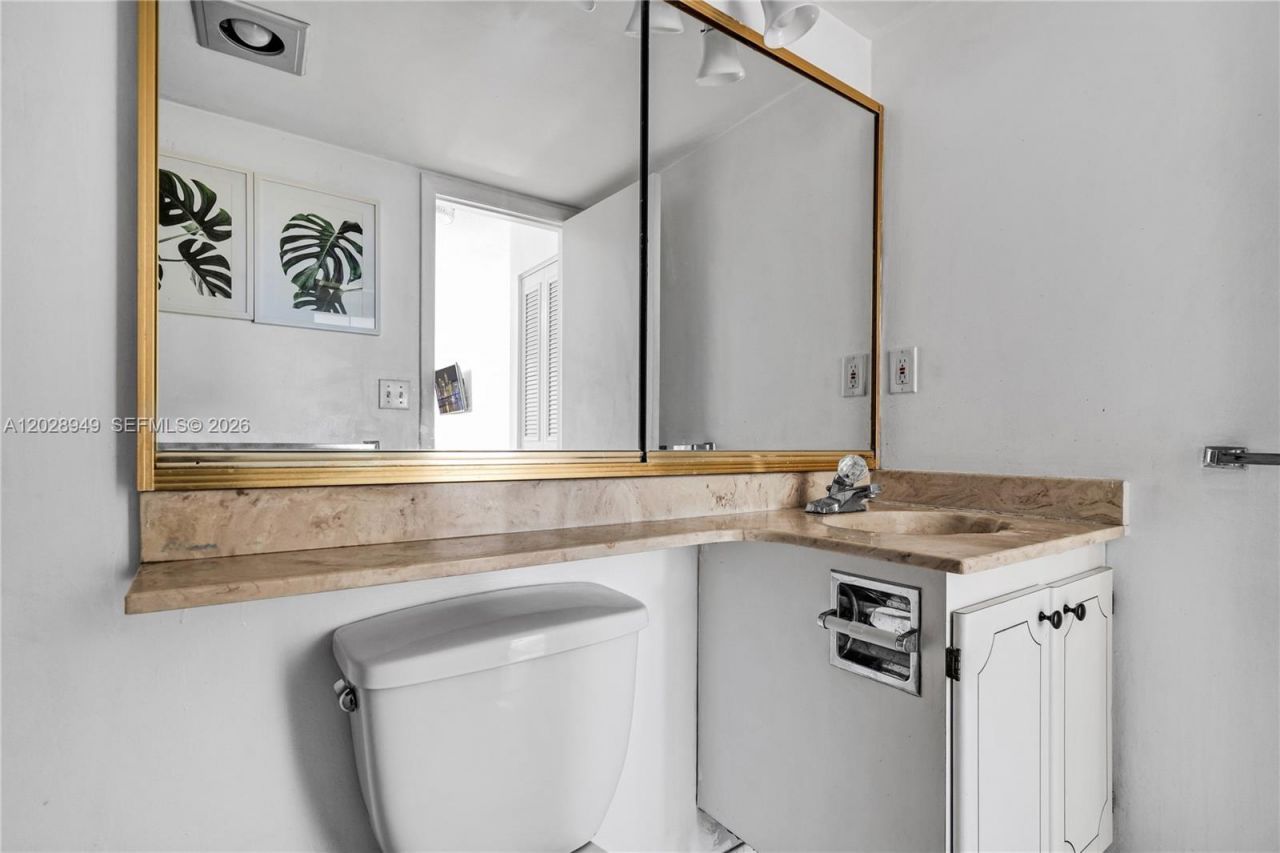 14501 N Kendall Dr, Unit 212H, Miami, FL 33186 Photo