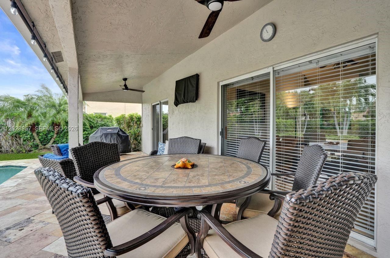 13331 NW 11th Ln, Sunrise, FL 33323 Photo