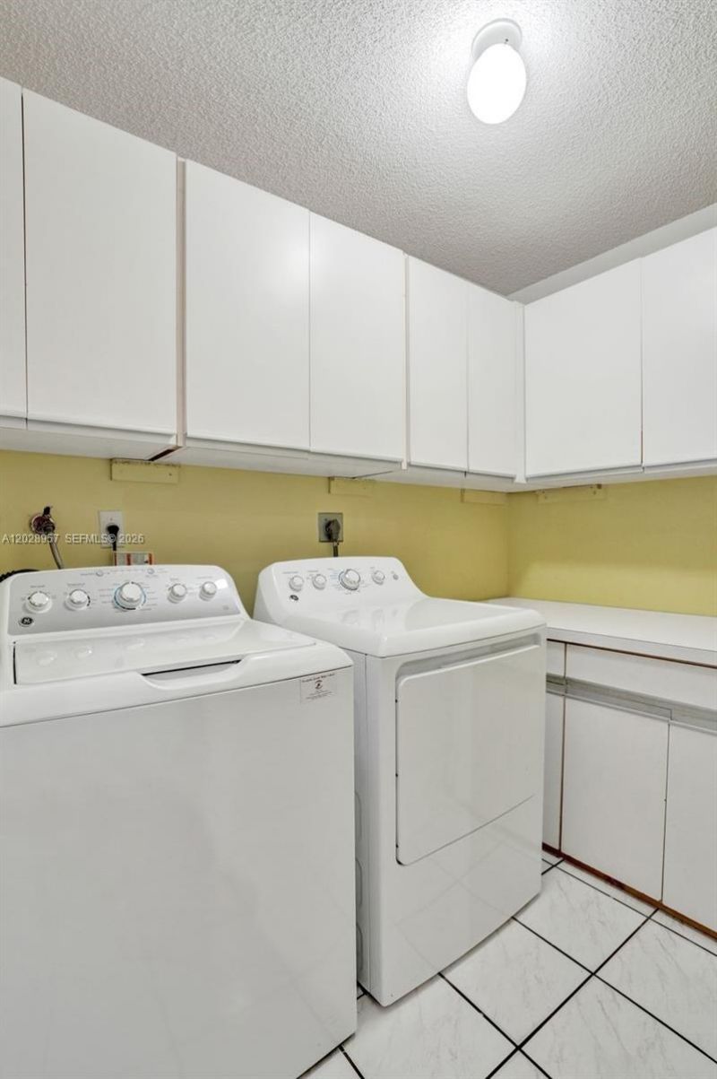 13331 NW 11th Ln, Sunrise, FL 33323 Photo