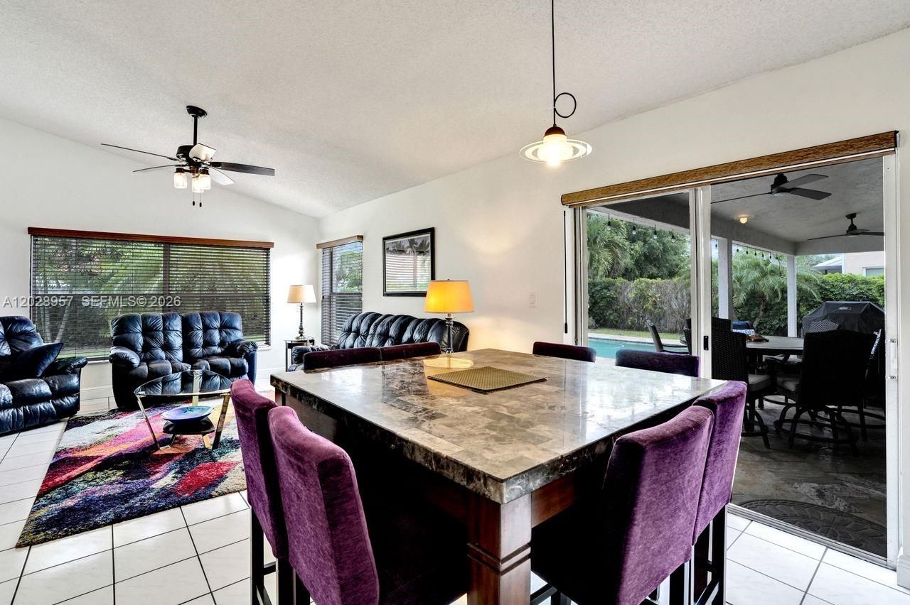 13331 NW 11th Ln, Sunrise, FL 33323 Photo