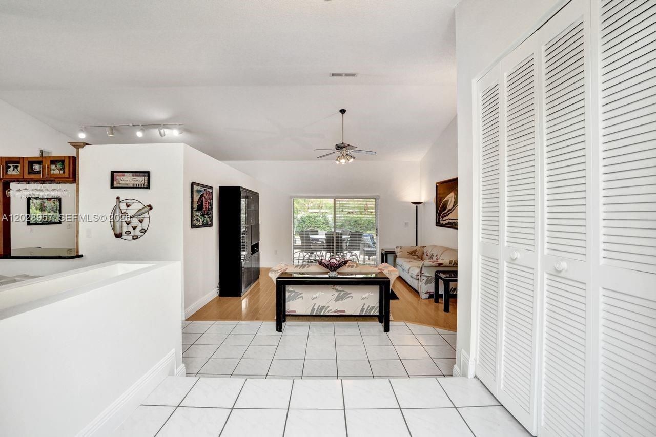 13331 NW 11th Ln, Sunrise, FL 33323 Photo