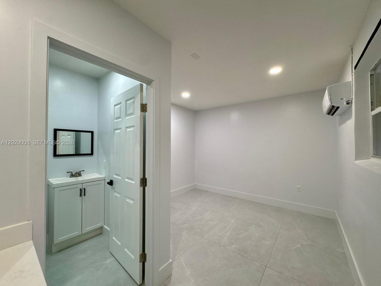 8671 NW 3rd St , Unit 2, Pembroke Pines, FL 33024 Photo