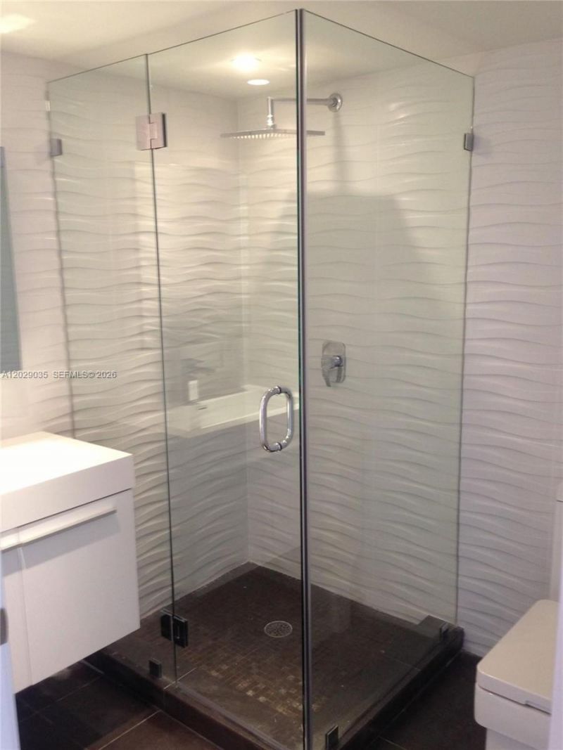 8911 Collins Ave , Unit 1104, Surfside, FL 33154 Photo