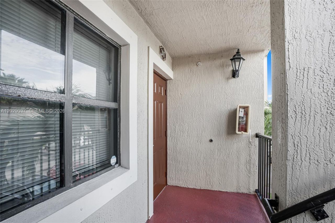 22551 SW 88th Pl , Unit 203-1, Cutler Bay, FL 33190 Photo