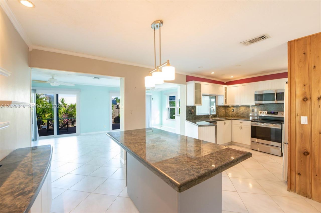 3081 SW 46th Ct , Dania Beach, FL 33312 Photo