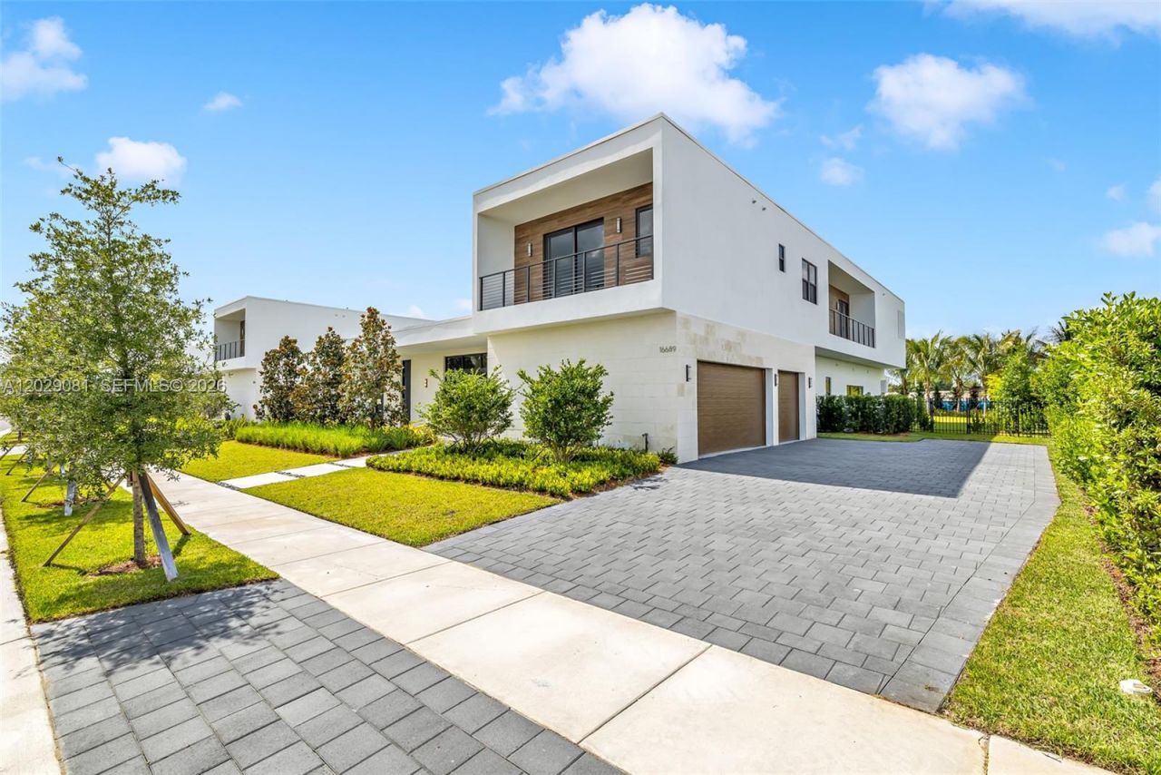 16689 N Botaniko Dr N , Weston, FL 33326 Photo