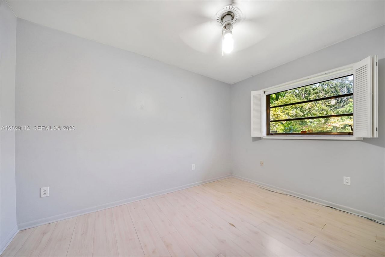 6760 SW 62nd Ter, South Miami, FL 33143 Photo