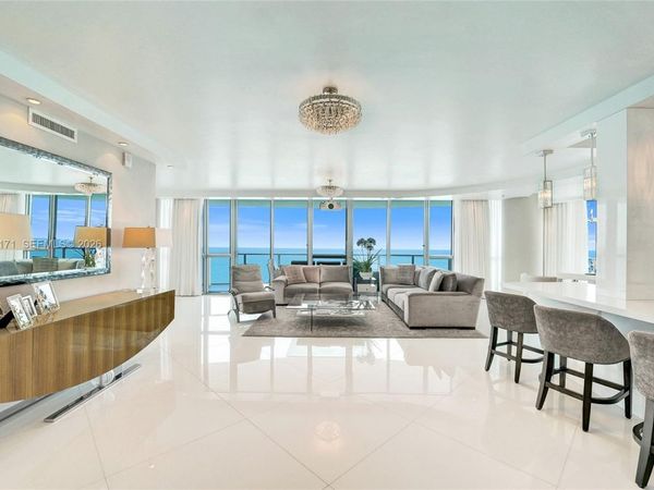 3101 S Ocean Dr , Unit 2208, Hollywood, FL 33019