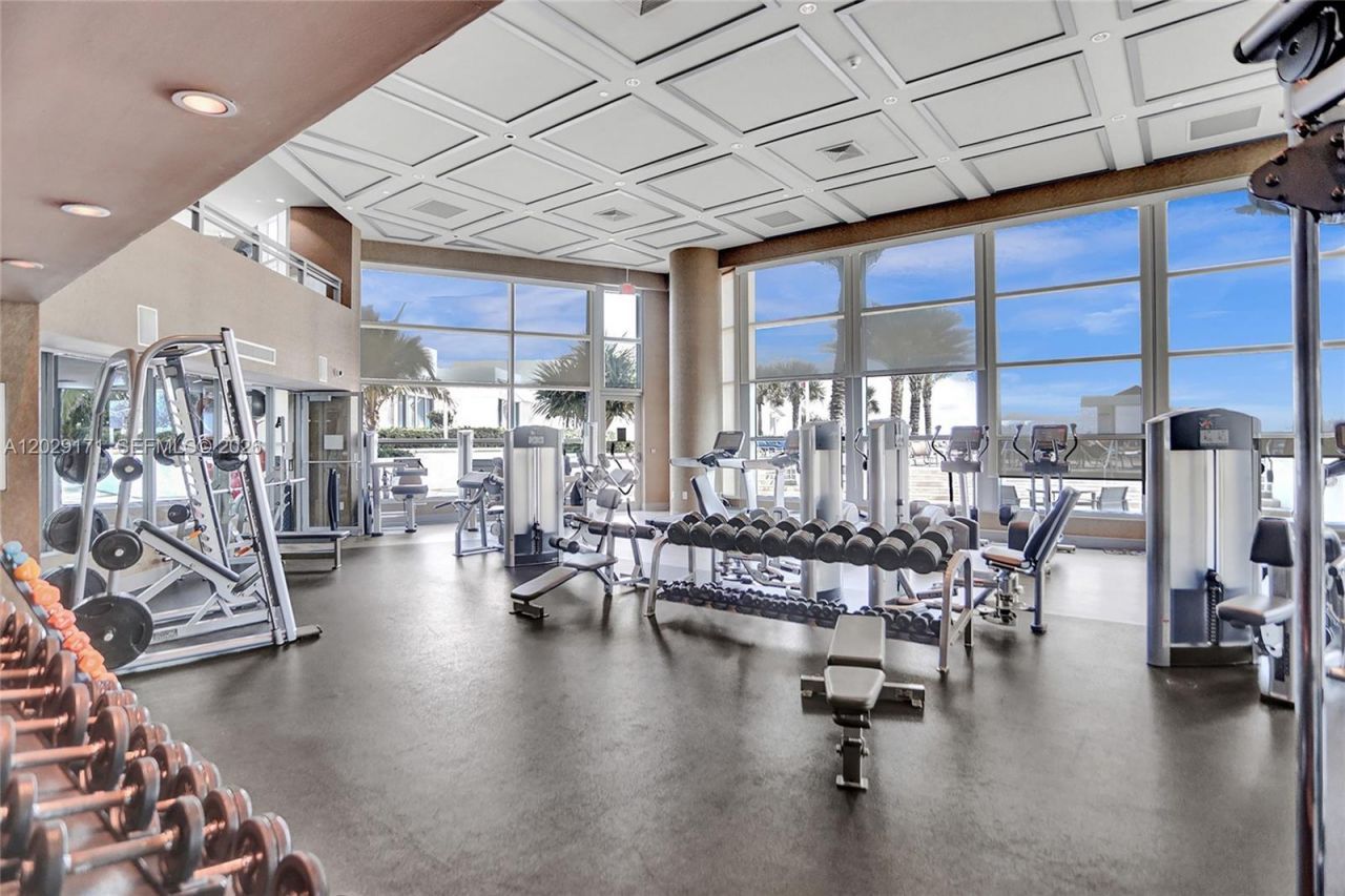 3101 S Ocean Dr, Unit 2208, Hollywood, FL 33019 Photo