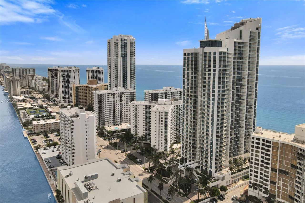 3101 S Ocean Dr, Unit 2208, Hollywood, FL 33019 Photo