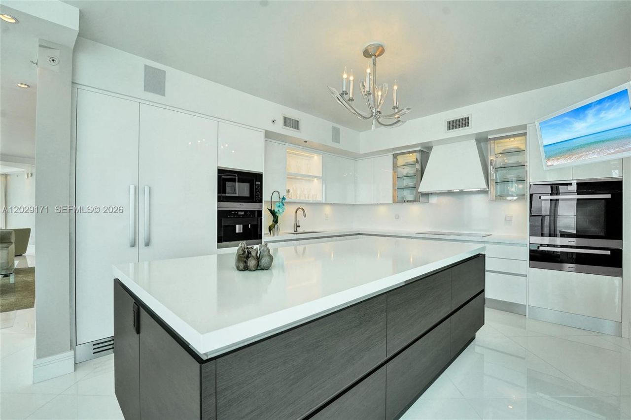 3101 S Ocean Dr, Unit 2208, Hollywood, FL 33019 Photo