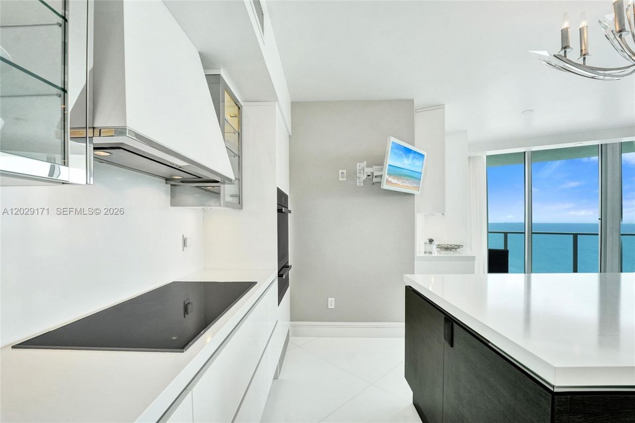 3101 S Ocean Dr, Unit 2208, Hollywood, FL 33019 Photo