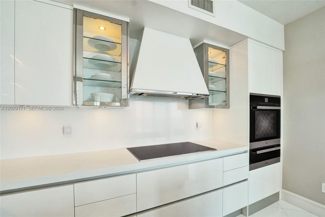 3101 S Ocean Dr, Unit 2208, Hollywood, FL 33019 Photo
