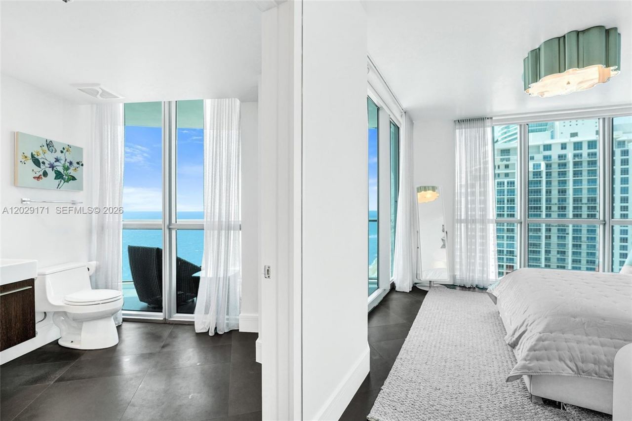 3101 S Ocean Dr, Unit 2208, Hollywood, FL 33019 Photo