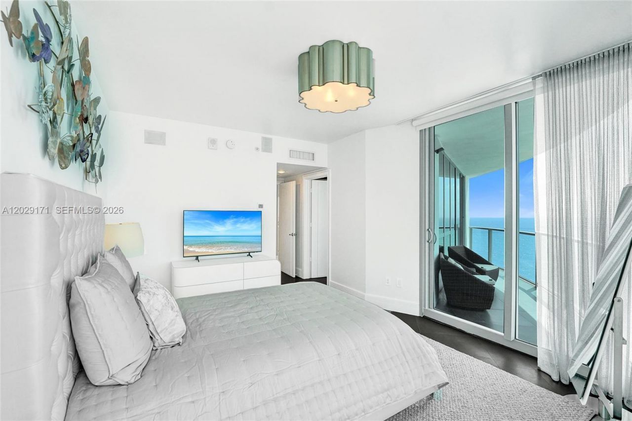 3101 S Ocean Dr, Unit 2208, Hollywood, FL 33019 Photo