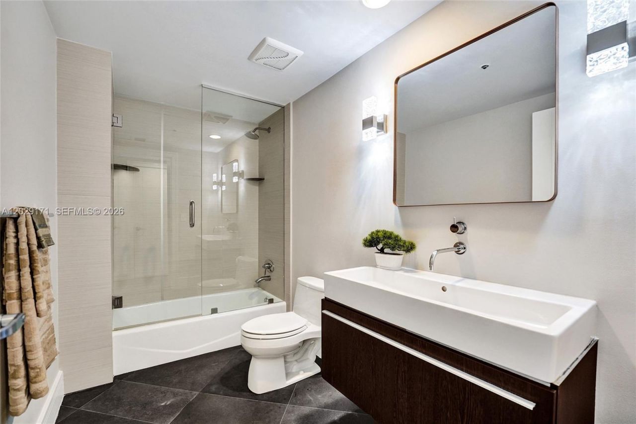 3101 S Ocean Dr, Unit 2208, Hollywood, FL 33019 Photo