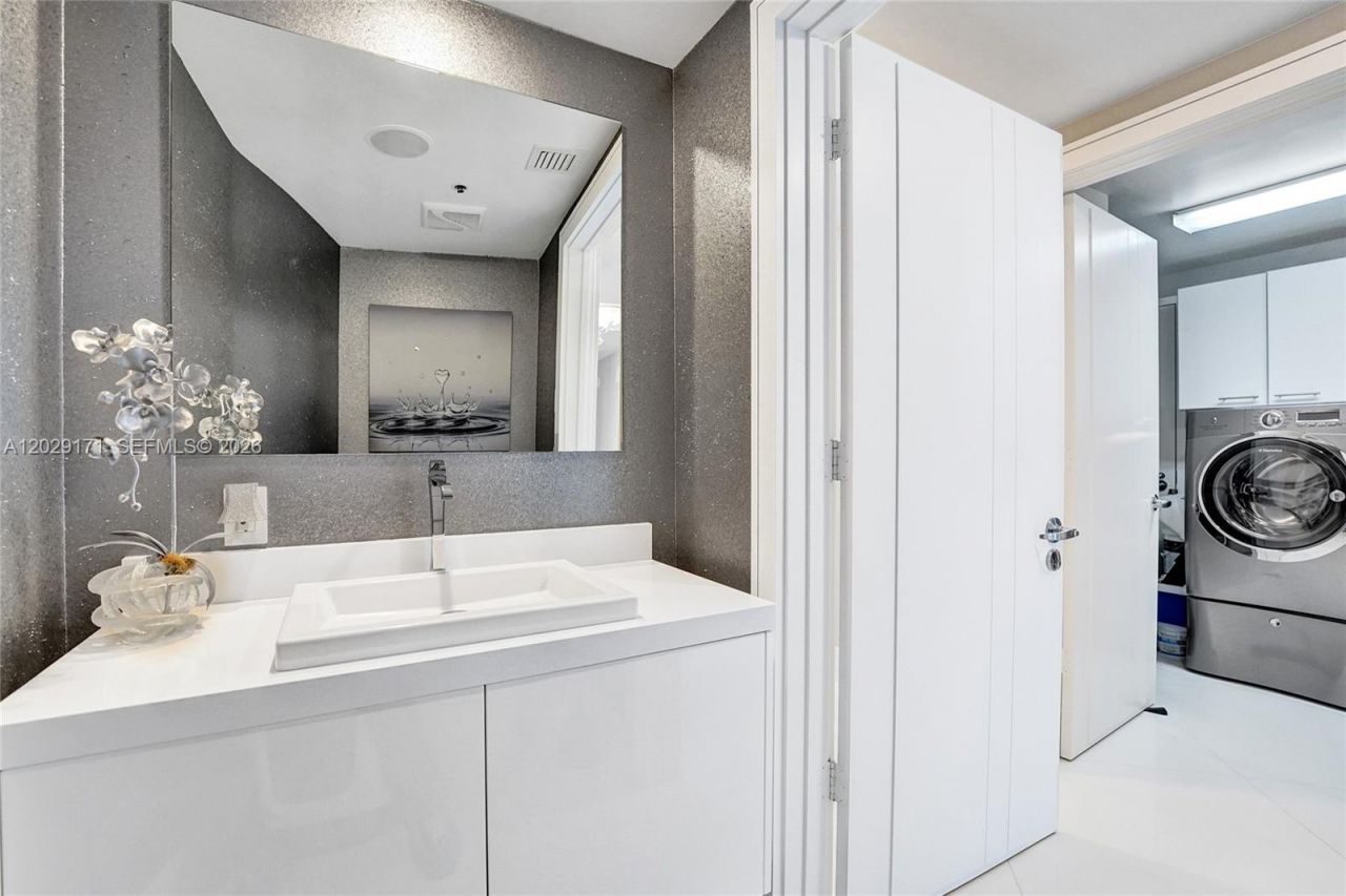 3101 S Ocean Dr, Unit 2208, Hollywood, FL 33019 Photo