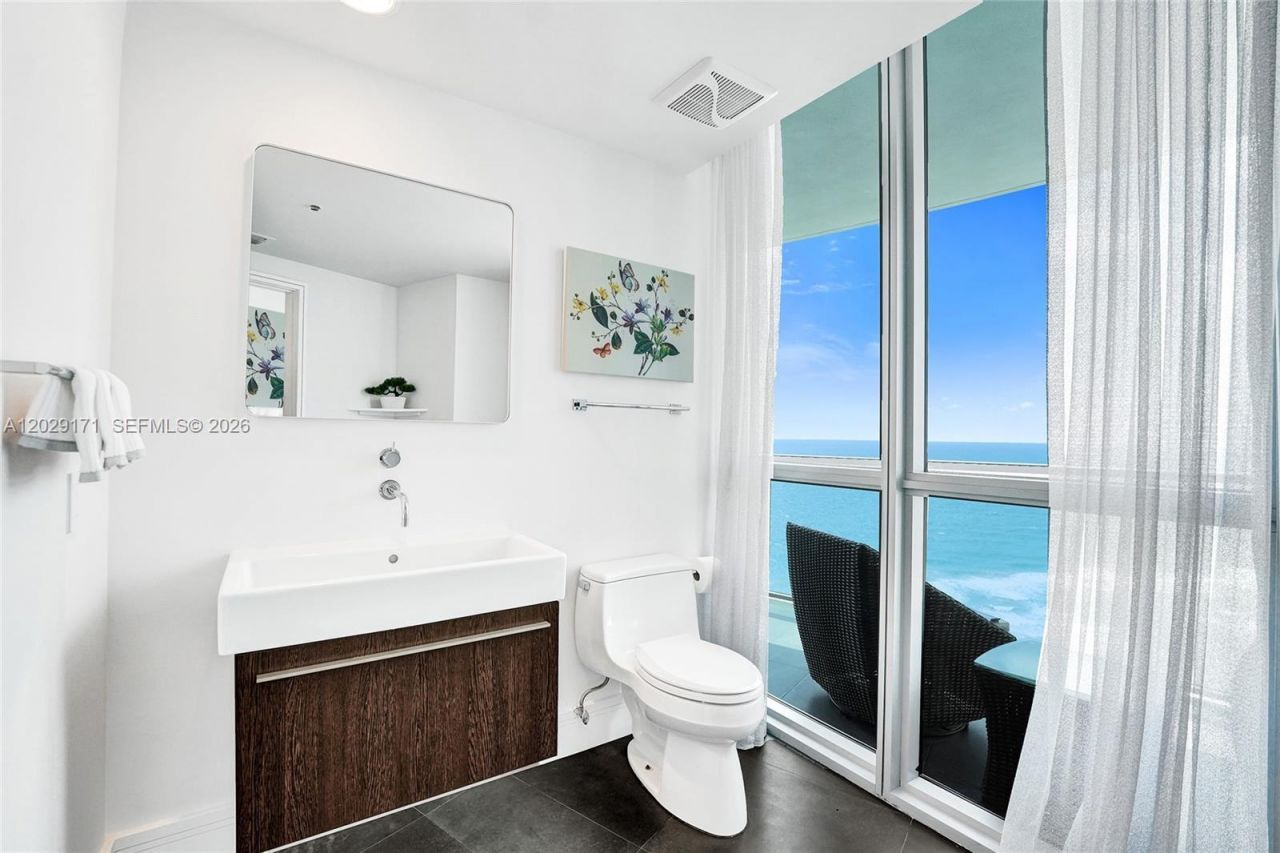 3101 S Ocean Dr, Unit 2208, Hollywood, FL 33019 Photo