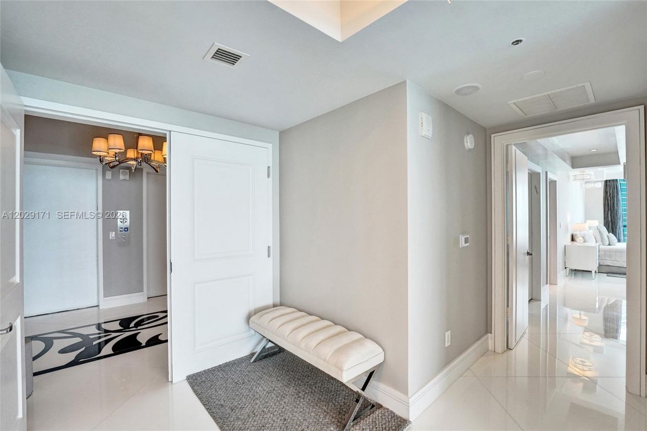 3101 S Ocean Dr, Unit 2208, Hollywood, FL 33019 Photo