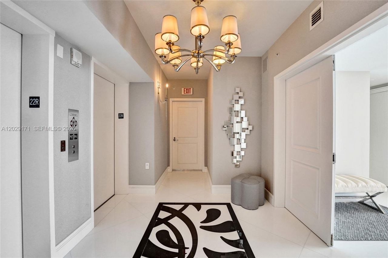 3101 S Ocean Dr, Unit 2208, Hollywood, FL 33019 Photo
