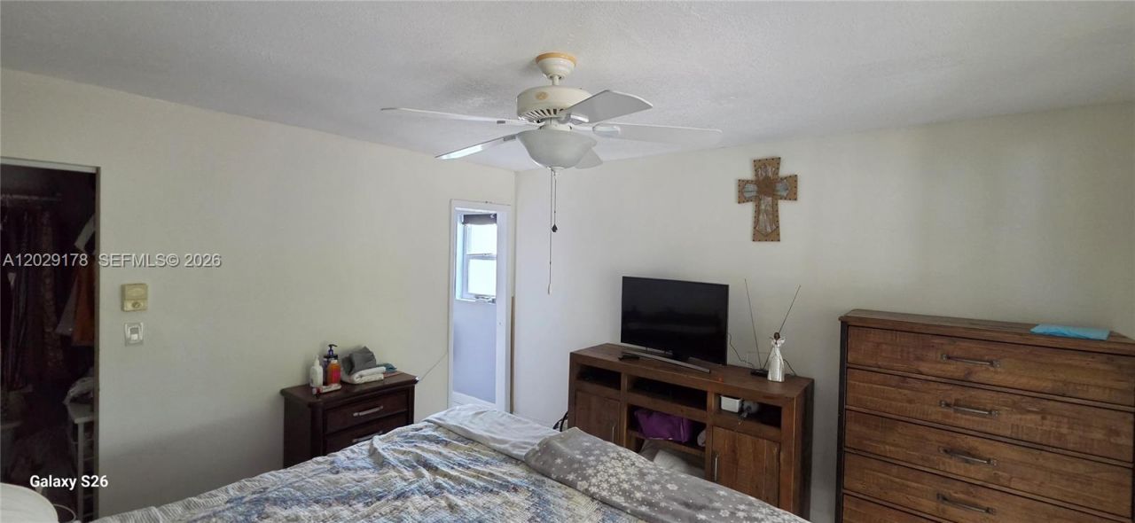 7715 SW 9th St, North Lauderdale, FL 33068 Photo