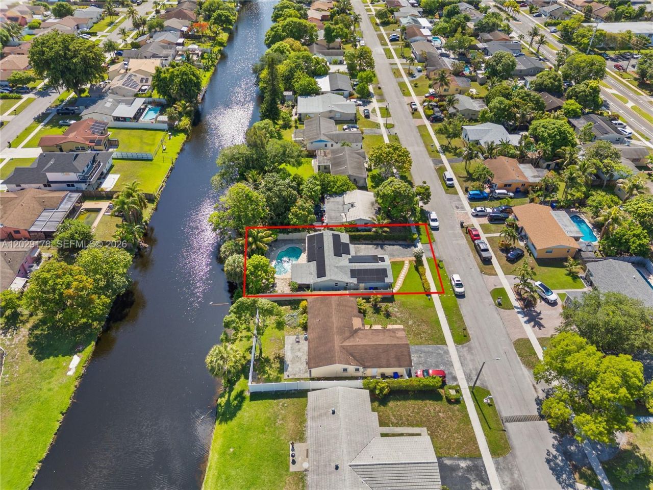 7715 SW 9th St, North Lauderdale, FL 33068 Photo