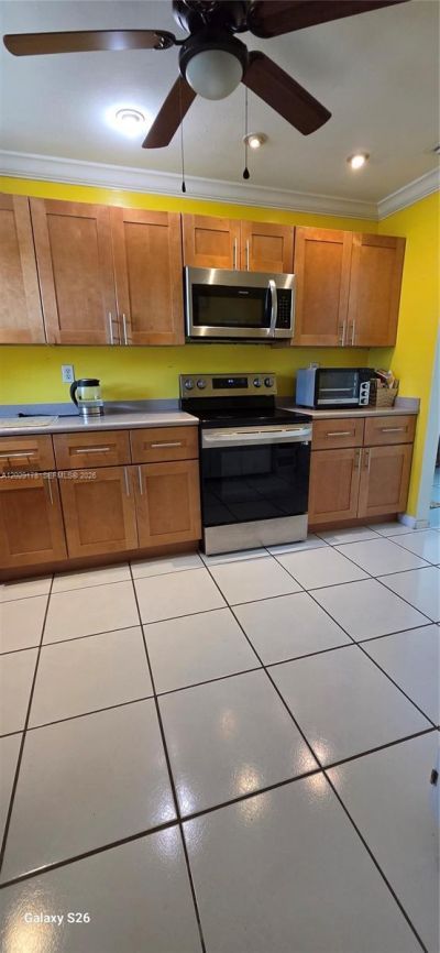 7715 SW 9th St, North Lauderdale, FL 33068 Photo