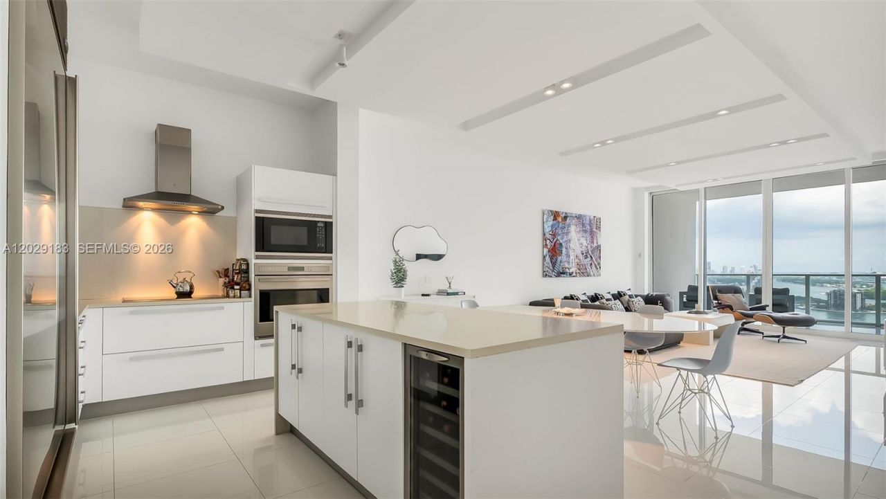 2020 N Bayshore Dr , Unit 2603, Miami, FL 33137 Photo