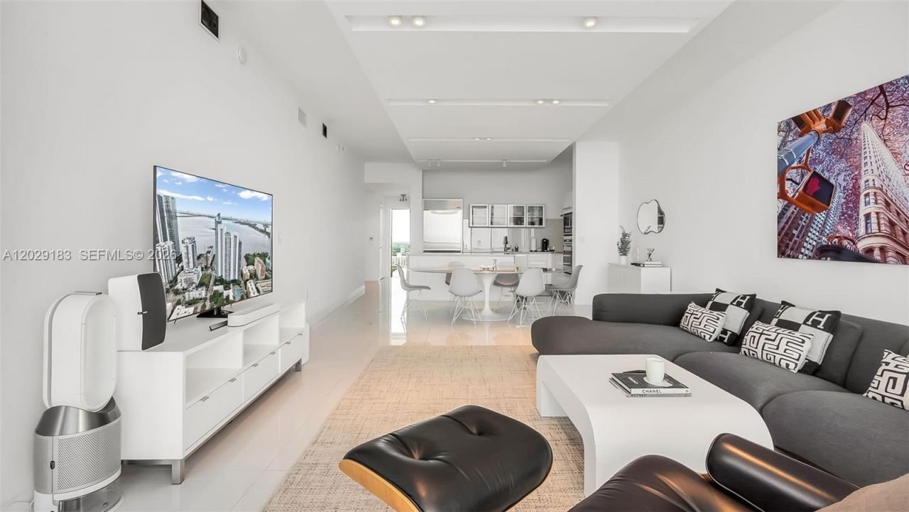 2020 N Bayshore Dr , Unit 2603, Miami, FL 33137 Photo