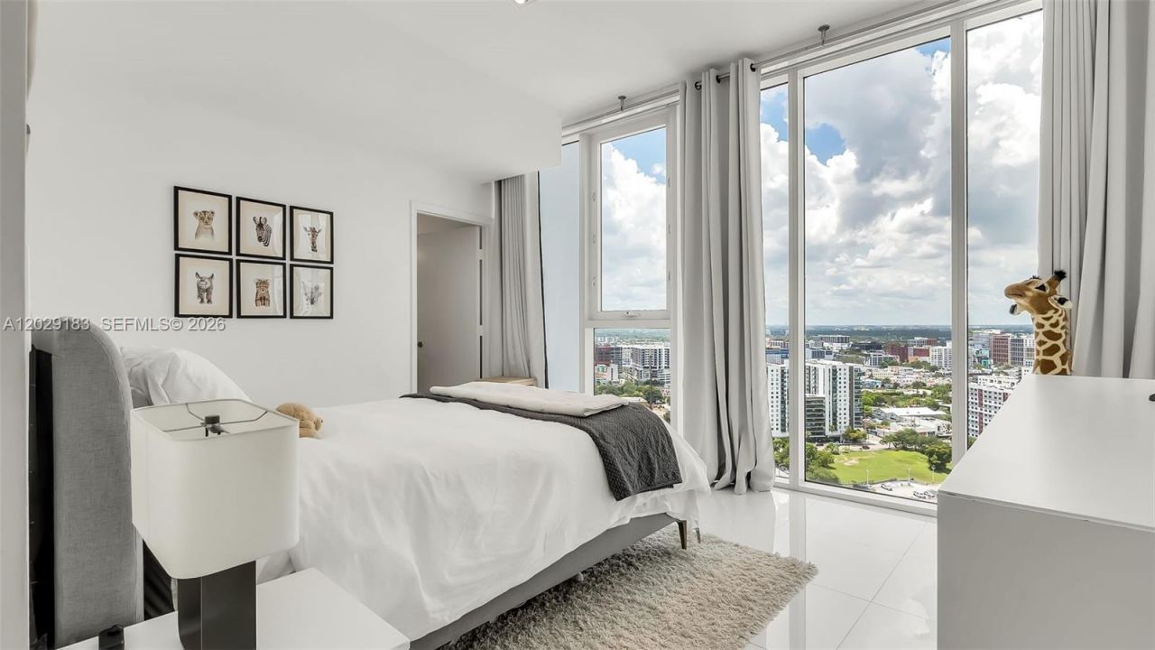 2020 N Bayshore Dr , Unit 2603, Miami, FL 33137 Photo