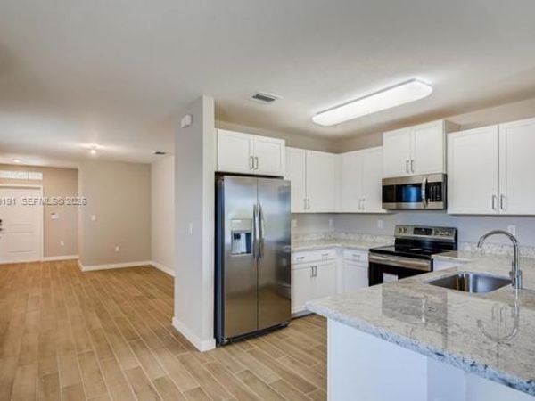 26964 SW 132nd Ct Rd, Homestead, FL 33032