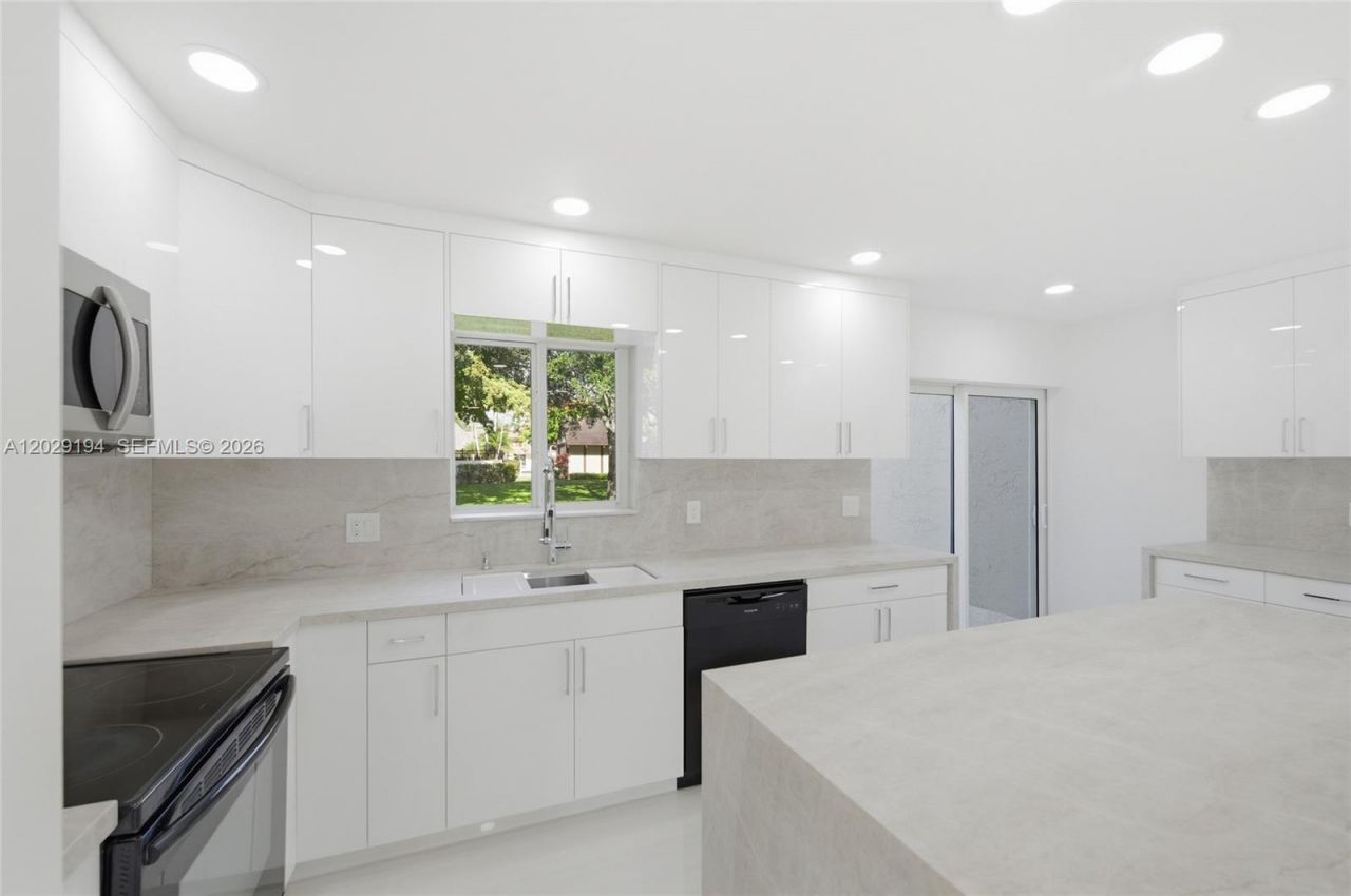 22384 Thousand Pines Ln , Boca Raton, FL 33428 Photo