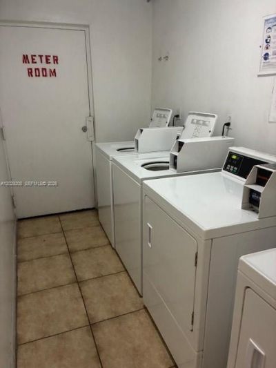 7075 NW 186th St, Unit C507, Hialeah, FL 33015 Photo