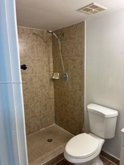 7075 NW 186th St, Unit C507, Hialeah, FL 33015 Photo