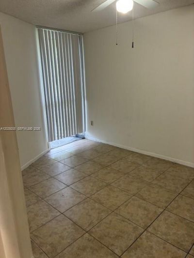 7075 NW 186th St, Unit C507, Hialeah, FL 33015 Photo