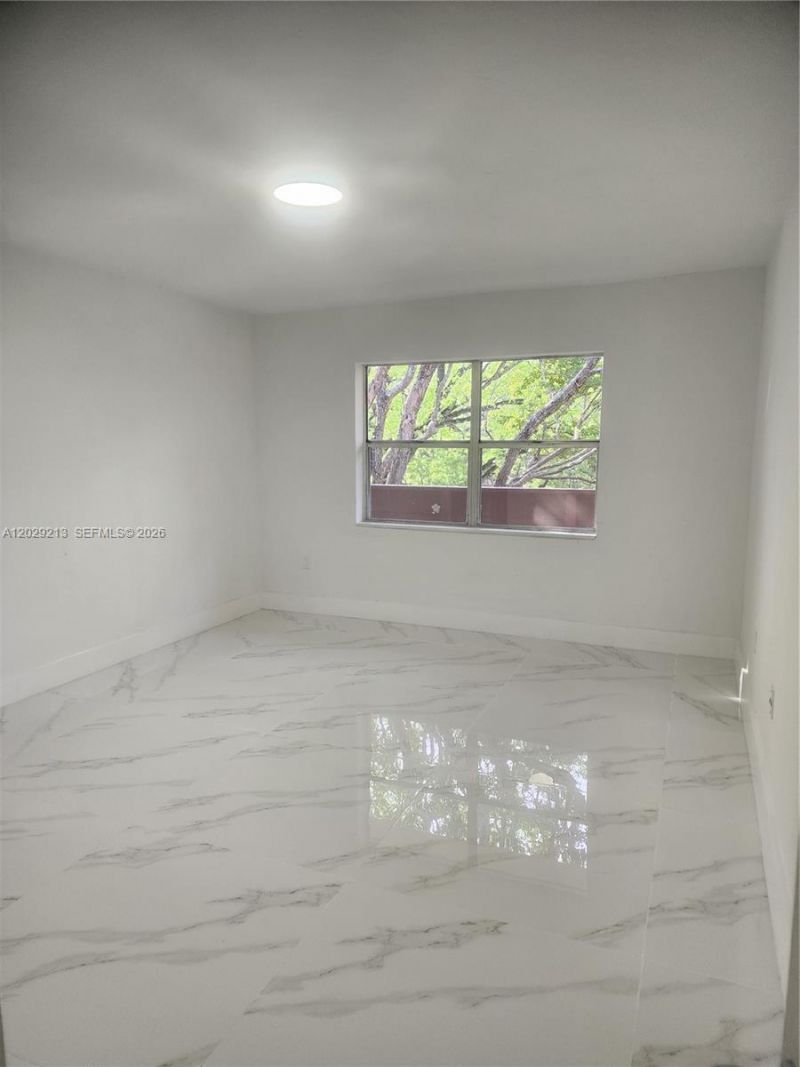 1205 Mariposa Ave , Unit 304, Coral Gables, FL 33146 Photo