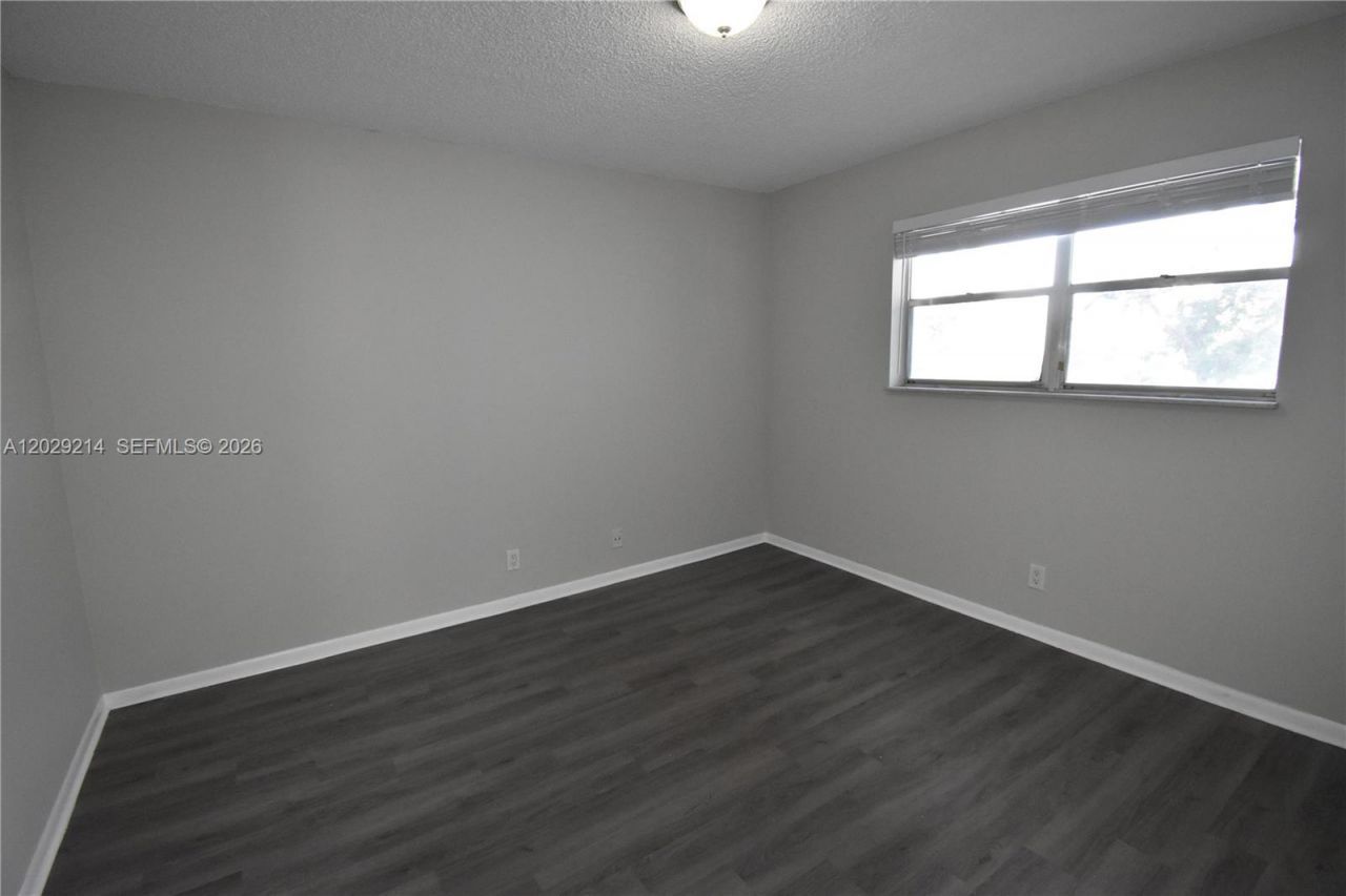 6080 NW 44th St , Unit 201, Lauderhill, FL 33319 Photo